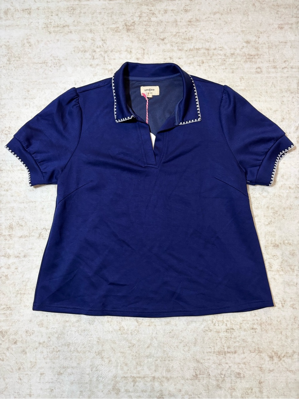 NWT UMGEEE S blue collared short sleeve blouse with white trim contrast